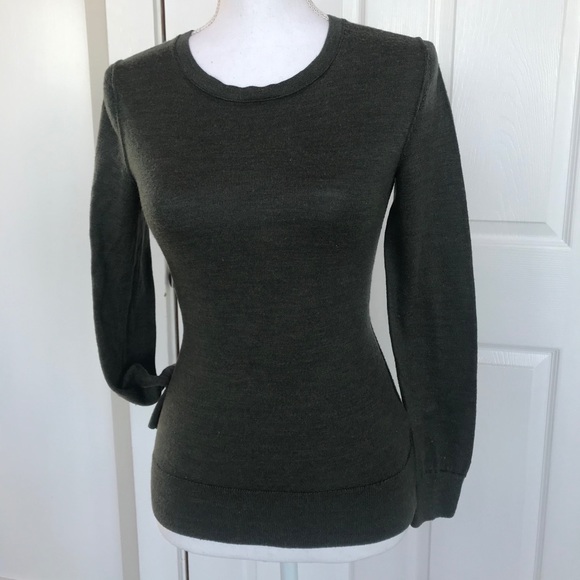 Gap Crewneck 100% Merino Wool Sweater Sz Small - Picture 2 of 3